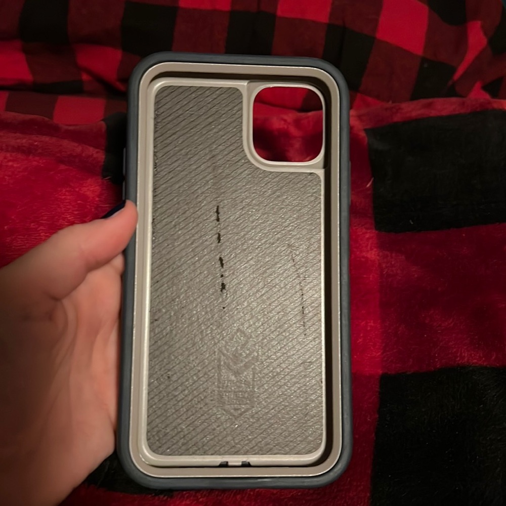 12 Pro Max Otterbox case